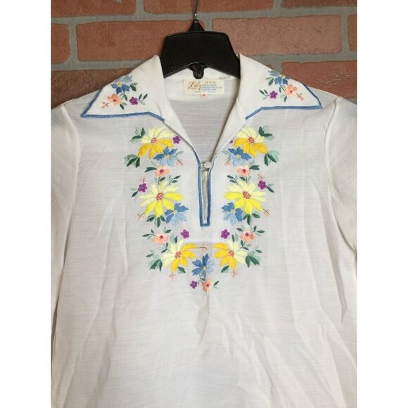 Lily Womens Floral Embroidered White Pullover Top Size M Boho Fairycore - Picture 3 of 10